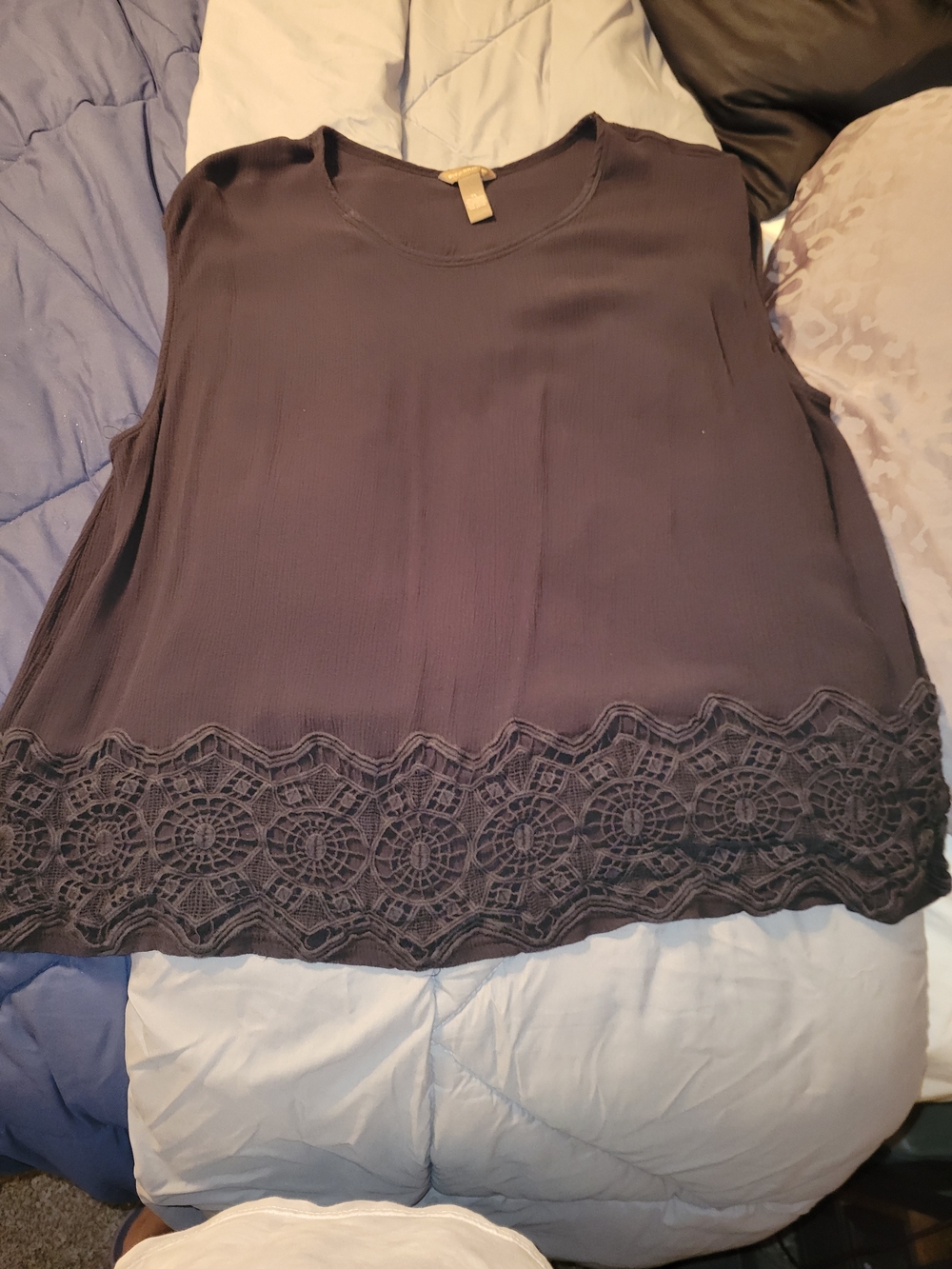 Bit & Bridle Black Sleeveless Crochet-Hem Tank Top Shirt